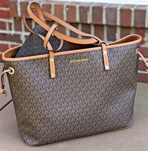 michael kors bags michael kors jet set tote|michael kors packable tote.